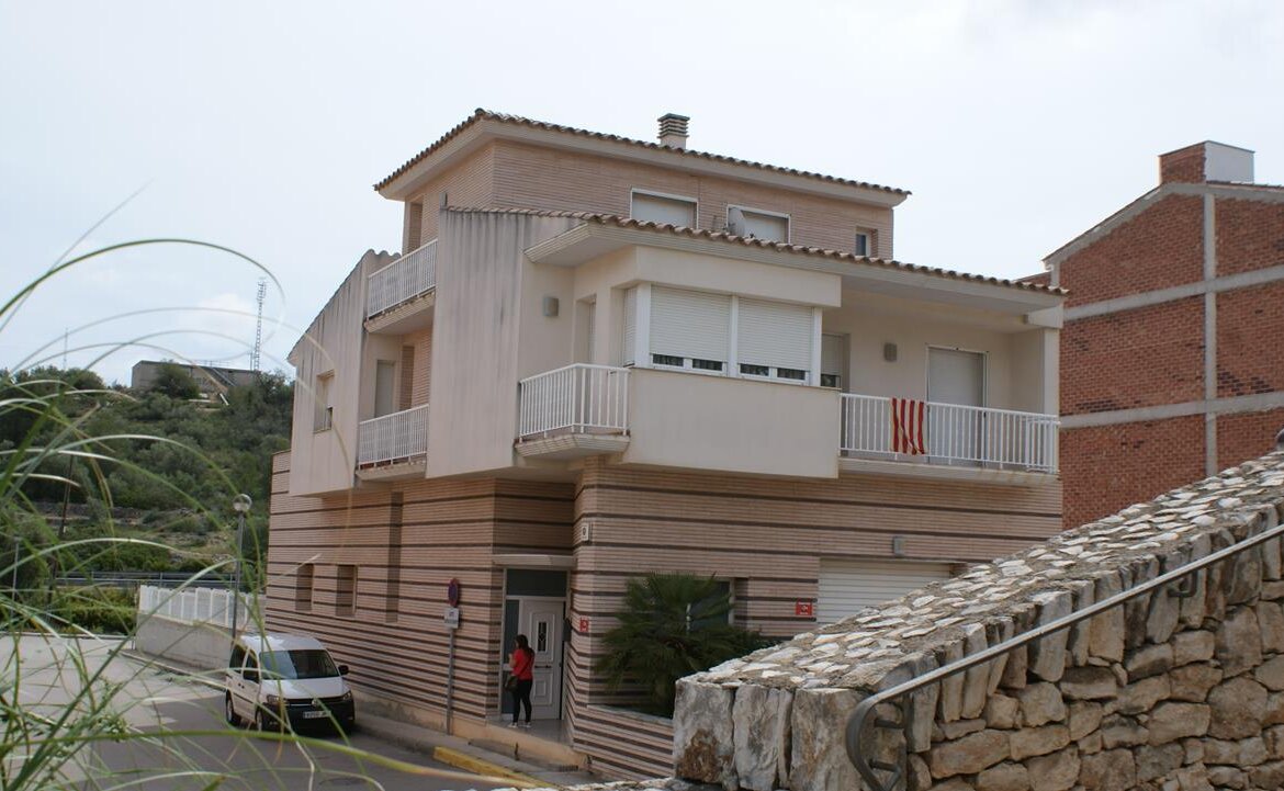 Geschakelde woning te koop in El Perello