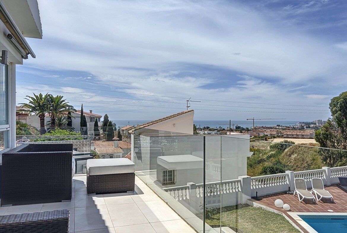 Villa te koop in Caleta de Vélez