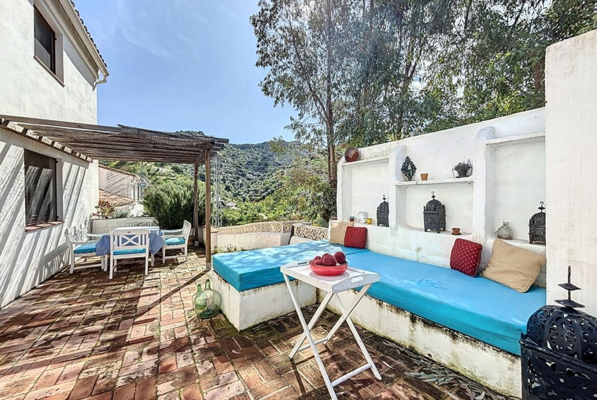 Villa te koop in Comares