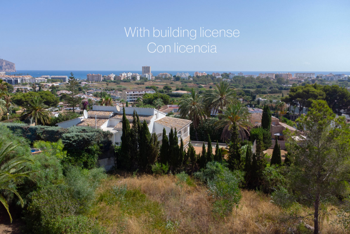 Grondstuk te koop in Javea