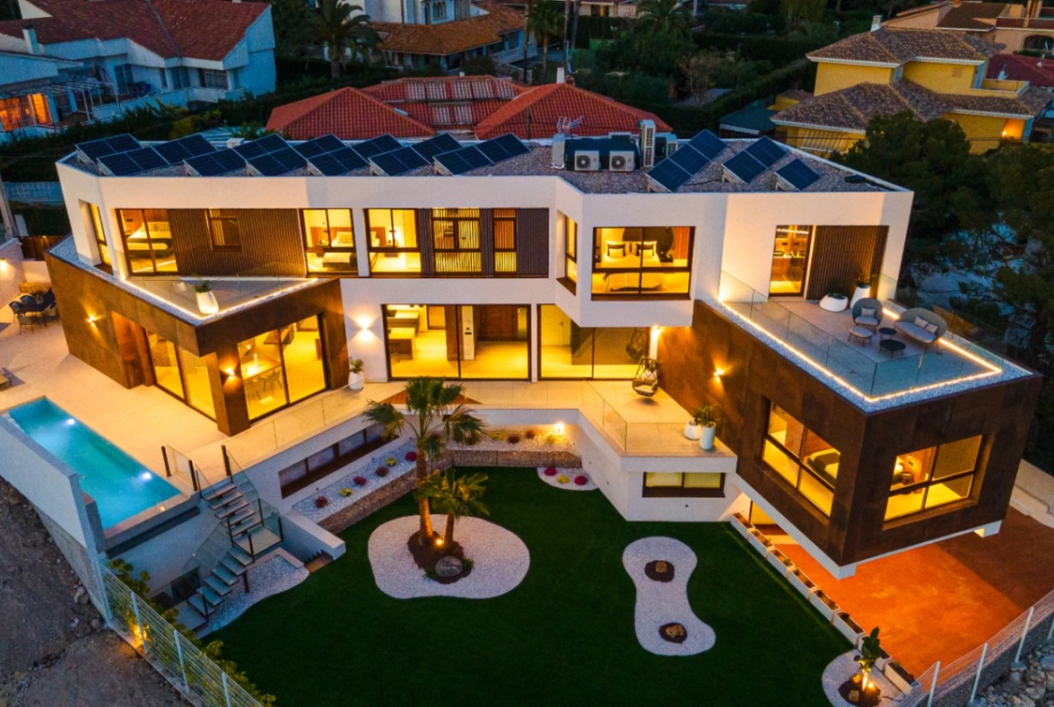 Villa te koop in Benidorm