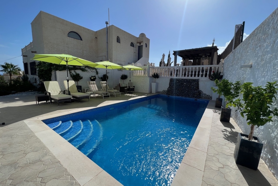 Villa te koop in Mojacar