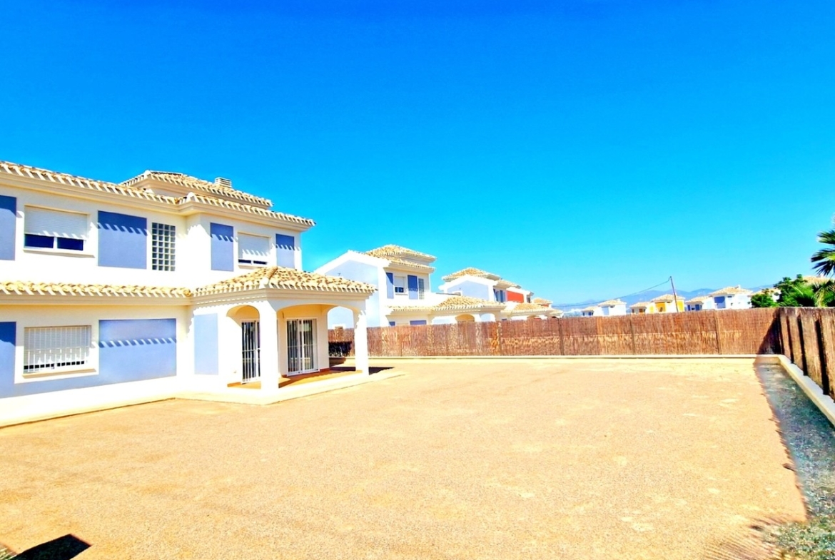 Villa te koop in Lorca