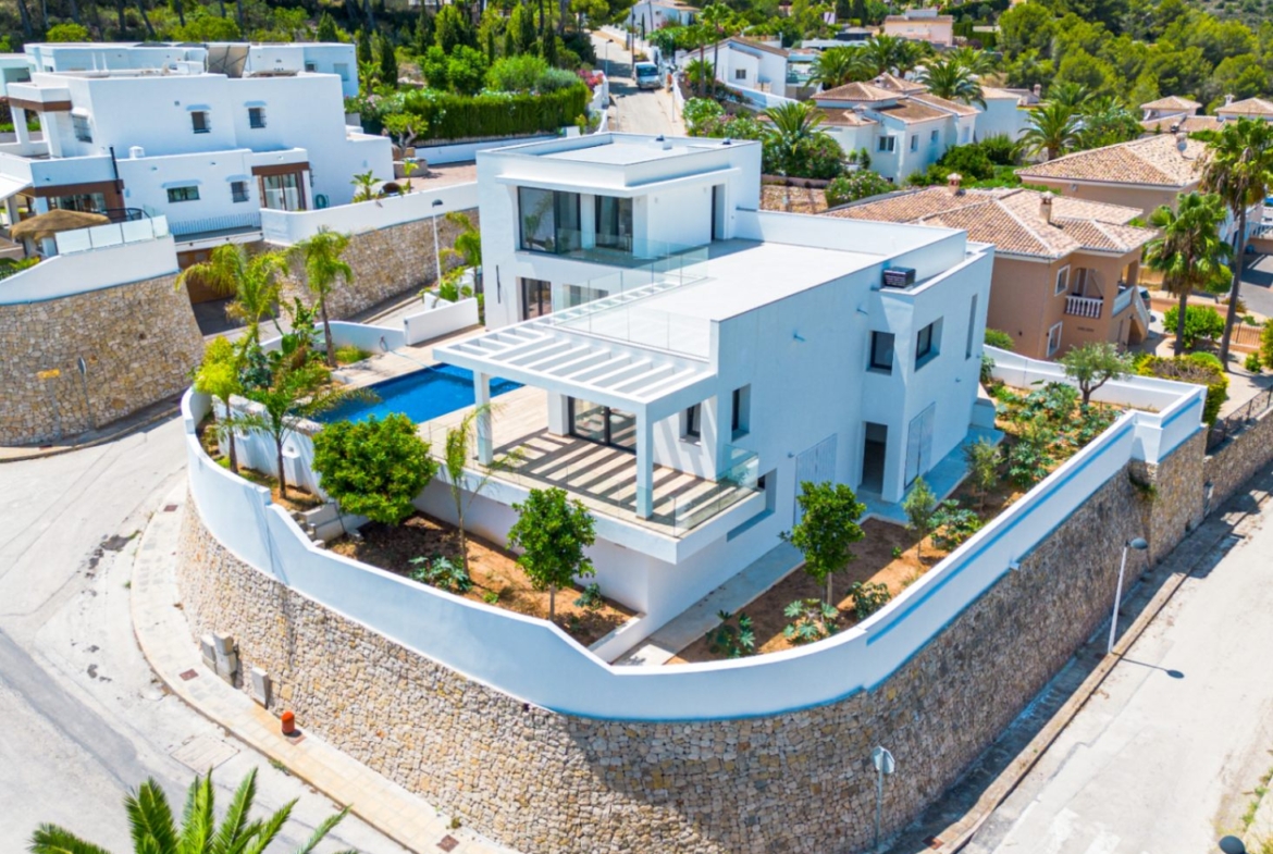 1170