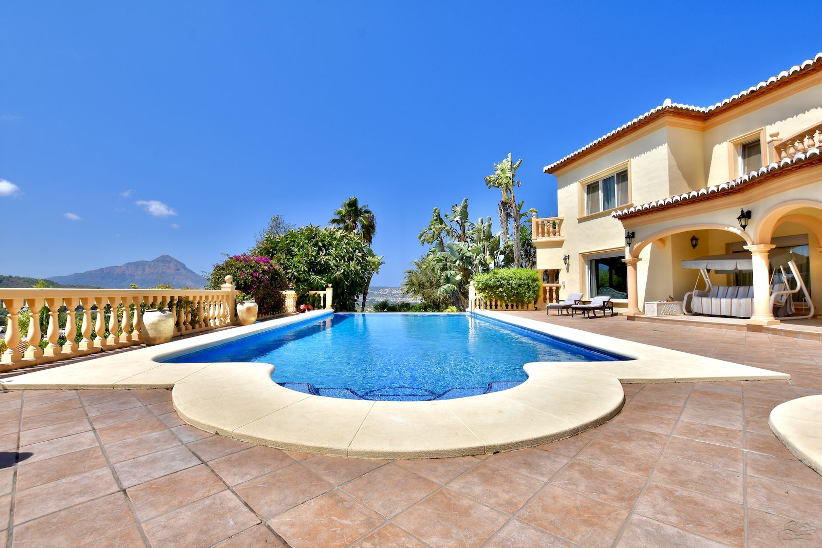 Villa te koop in Javea