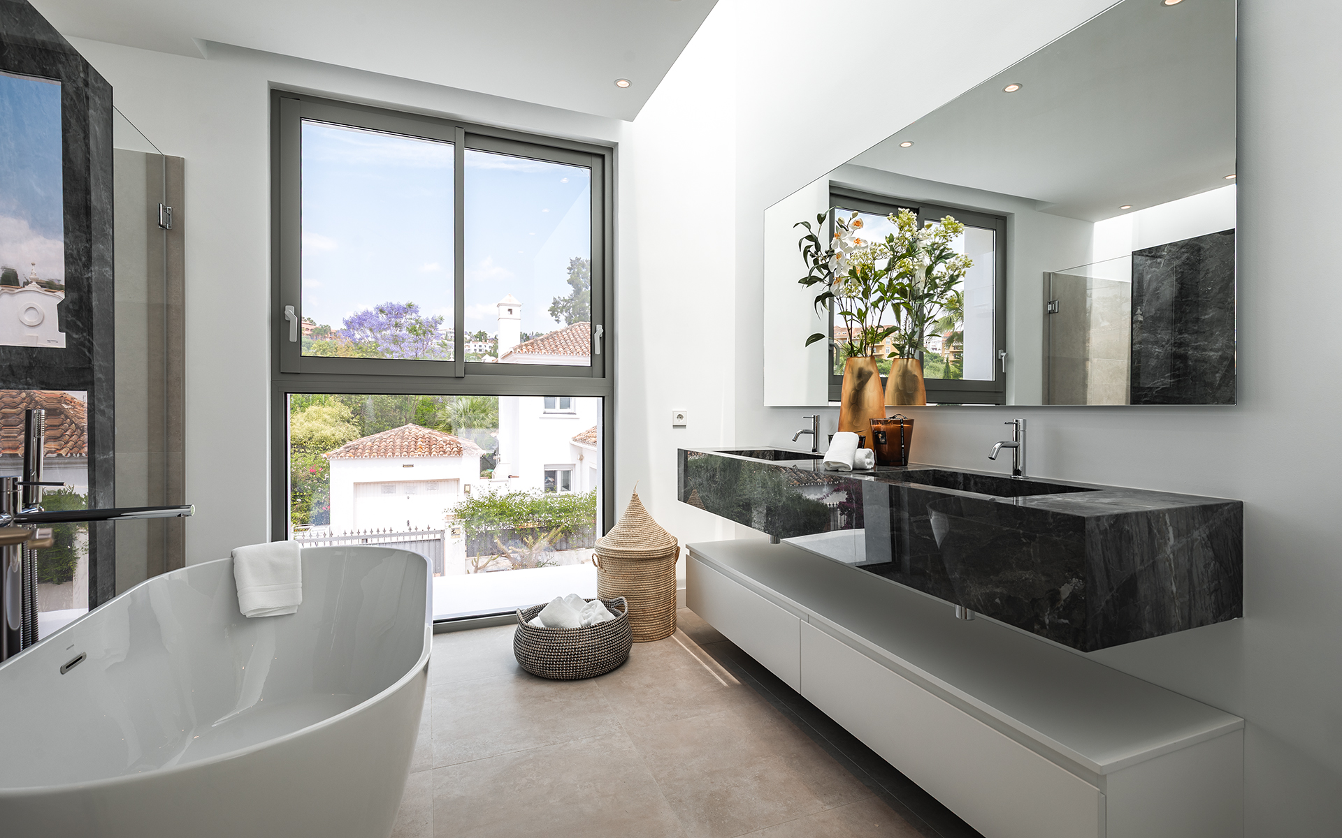 DP-100-28262035-01-2