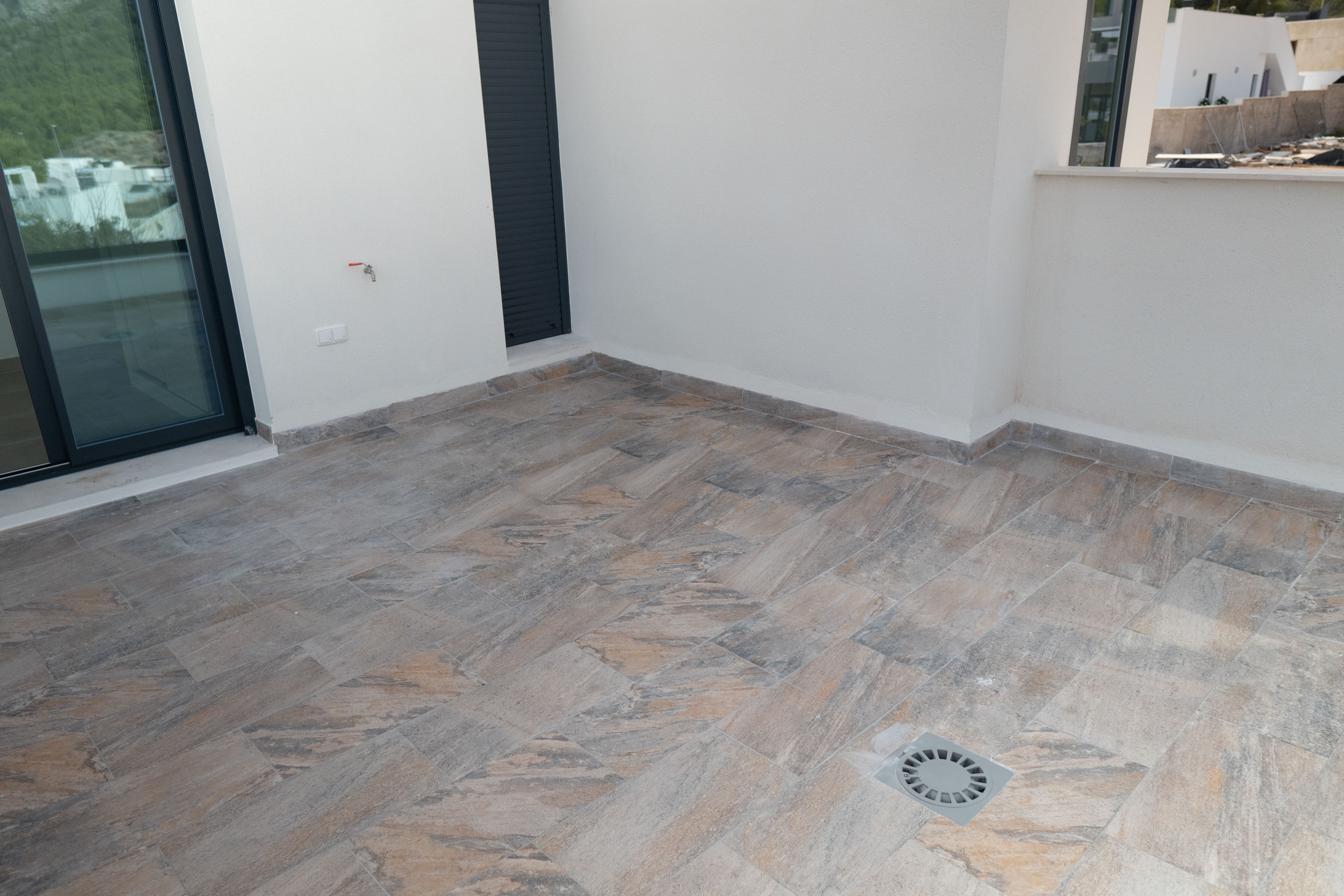 DP-110-10145583-01-20