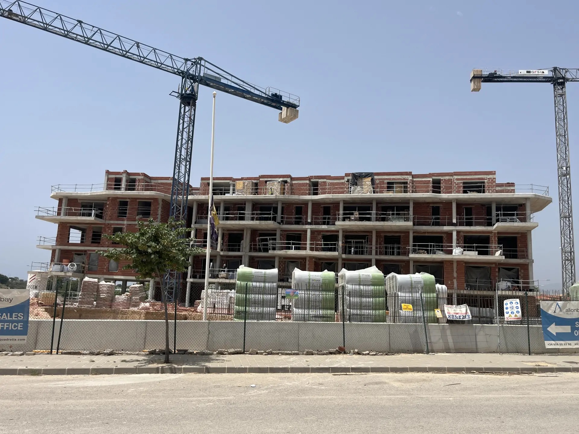 DP-110-14256409-01-24