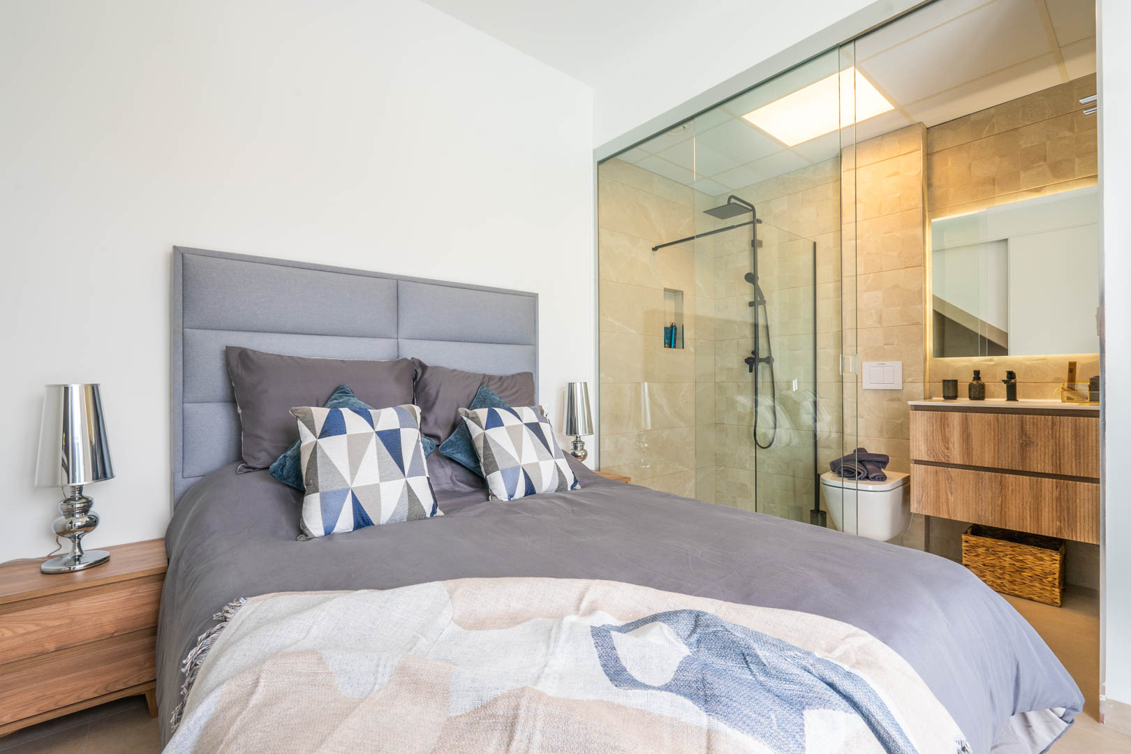 DP-110-22778489-01-14