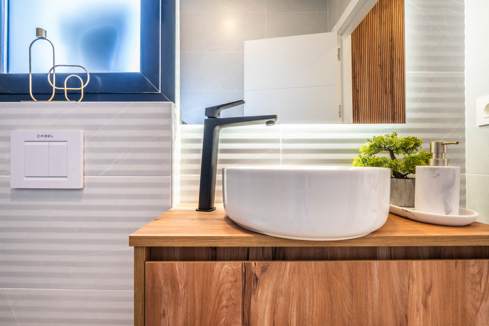 DP-110-22778489-01-19