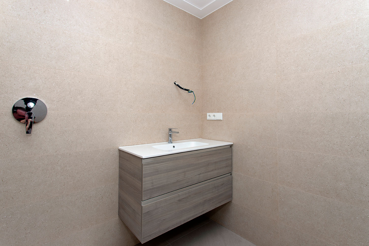 DP-110-29863057-02-19