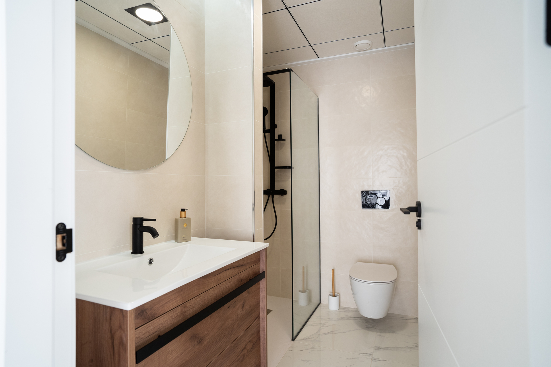 DP-110-35092808-01-30