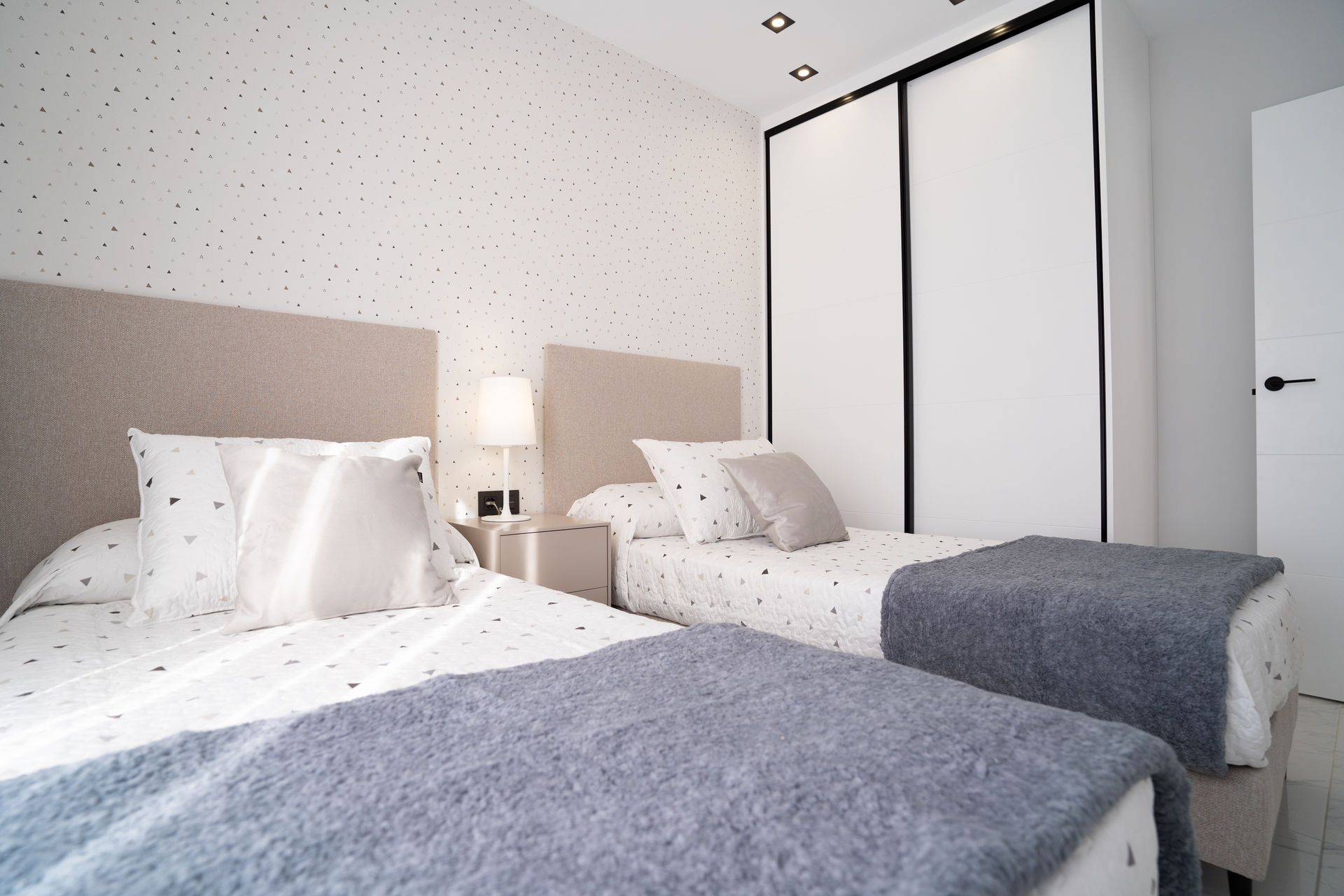 DP-110-35092808-01-32