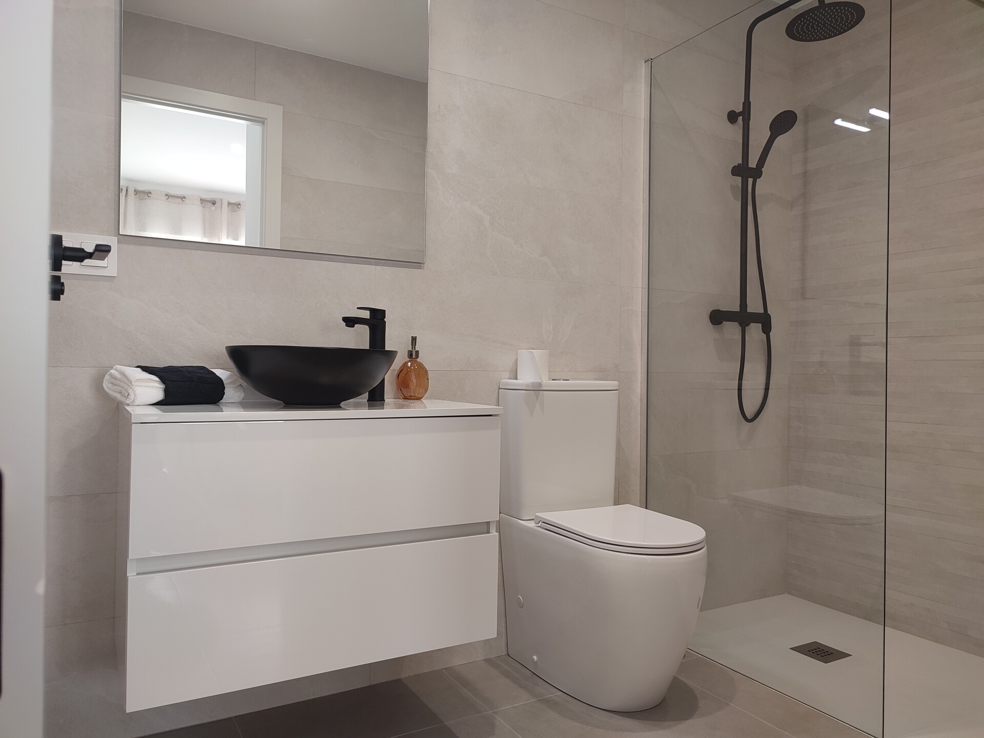 DP-110-35370592-01-10