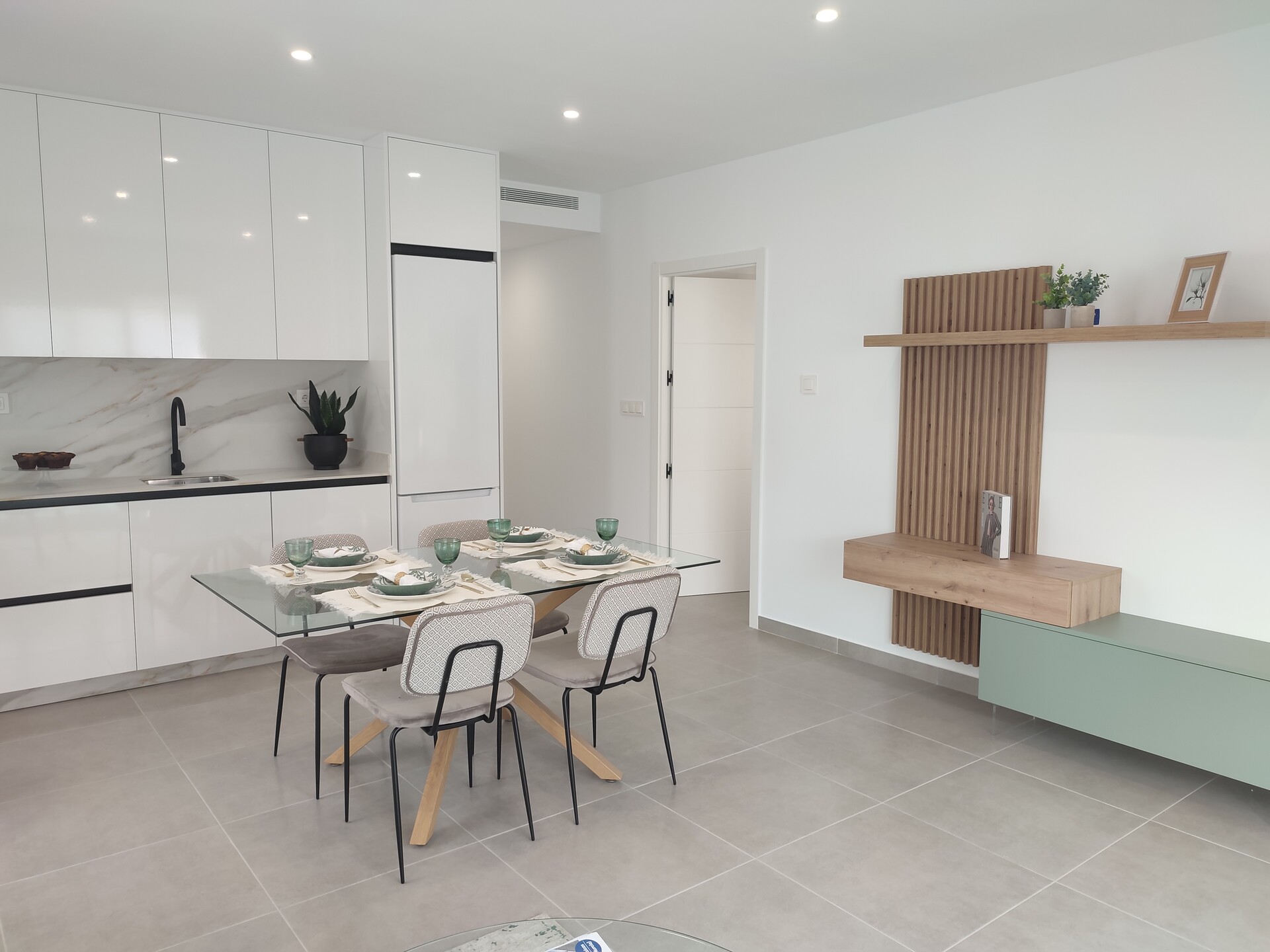 DP-110-35370592-01-16