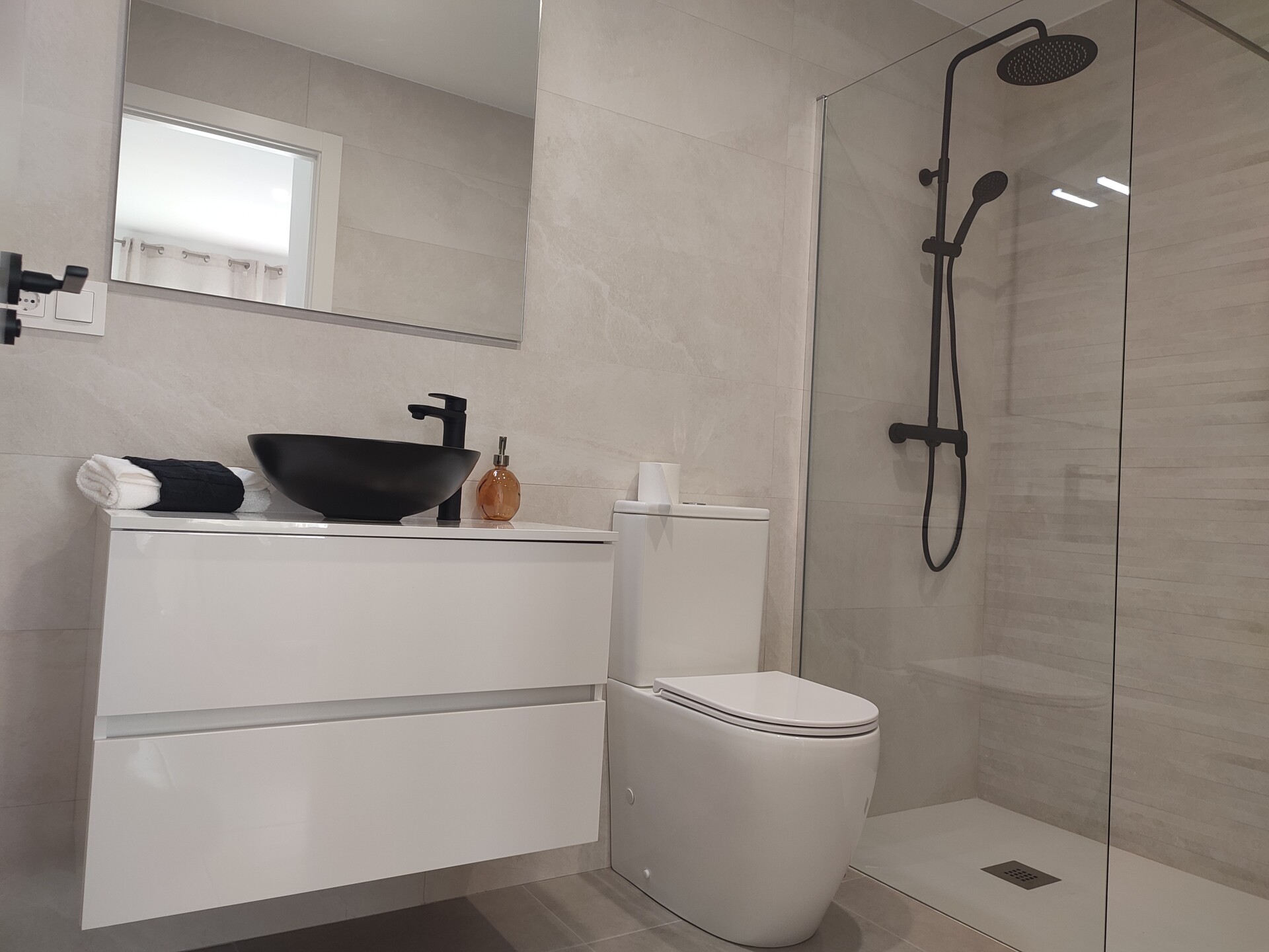 DP-110-35370592-01-9