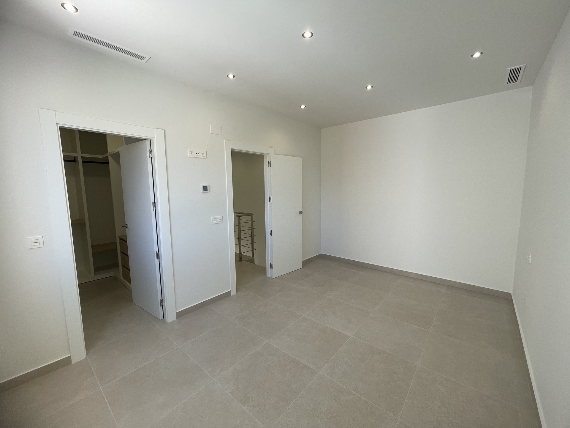 DP-110-44287355-01-17