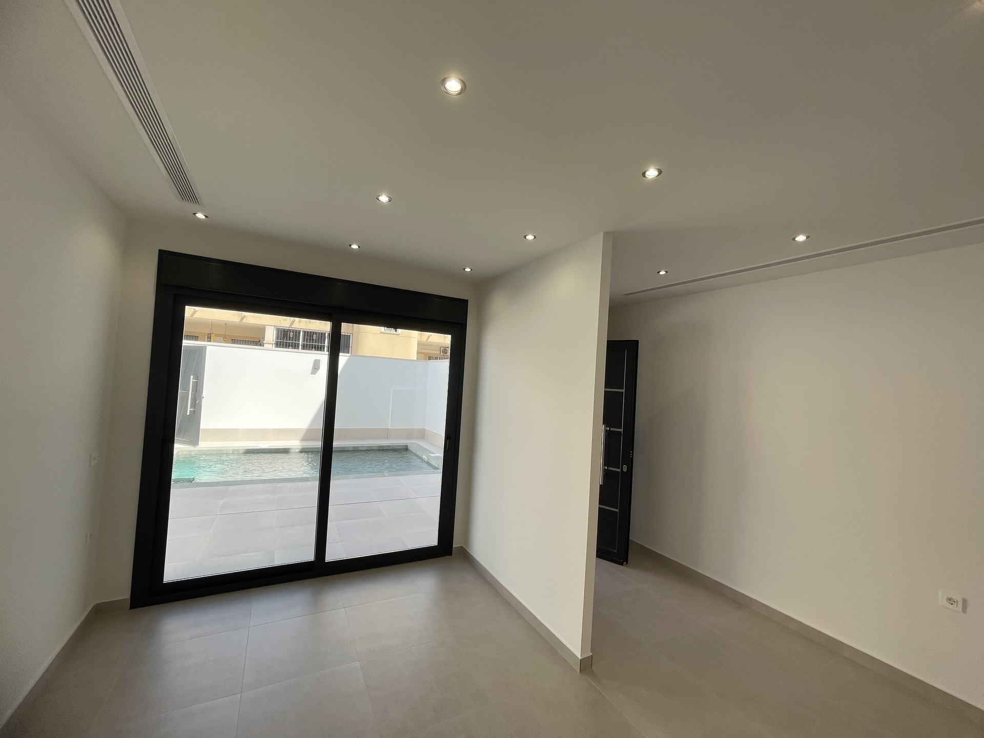 DP-110-44287355-01-30