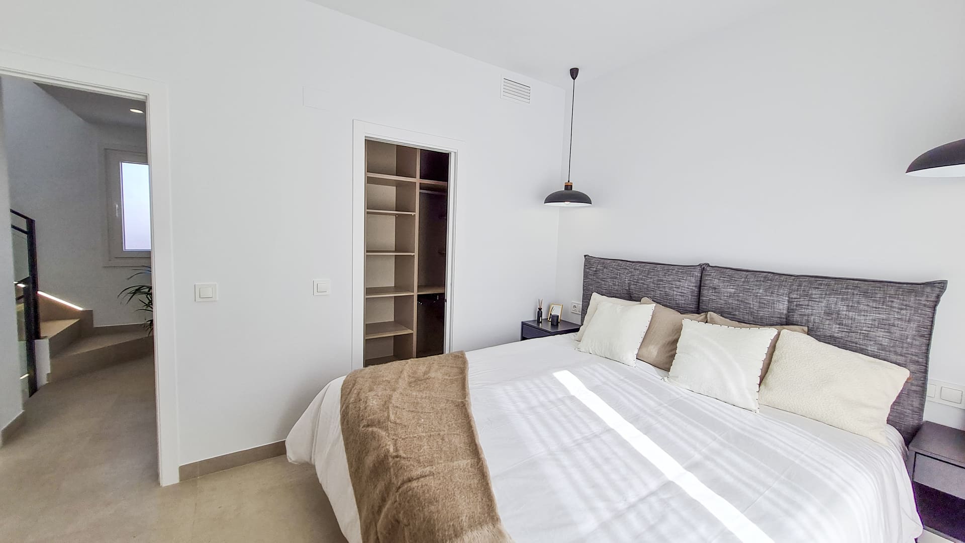 DP-110-44794162-01-7