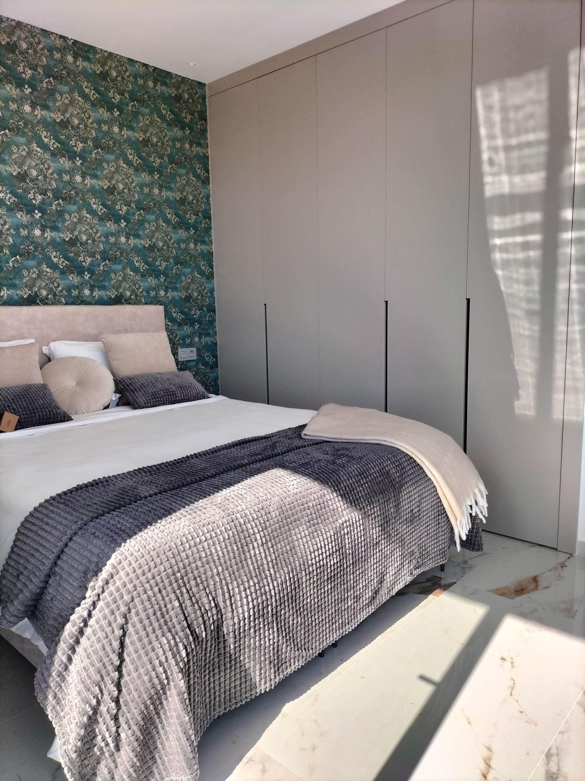 DP-110-49675027-01-12