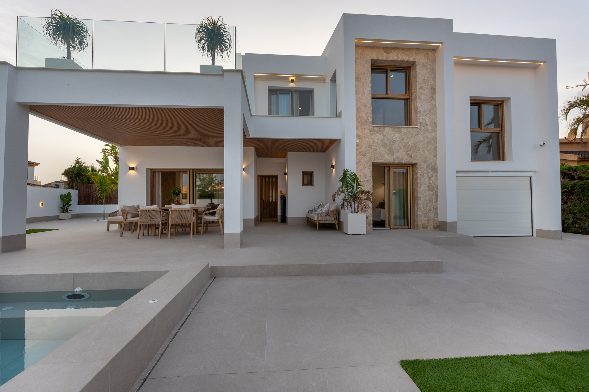 DP-110-62372565-01-10