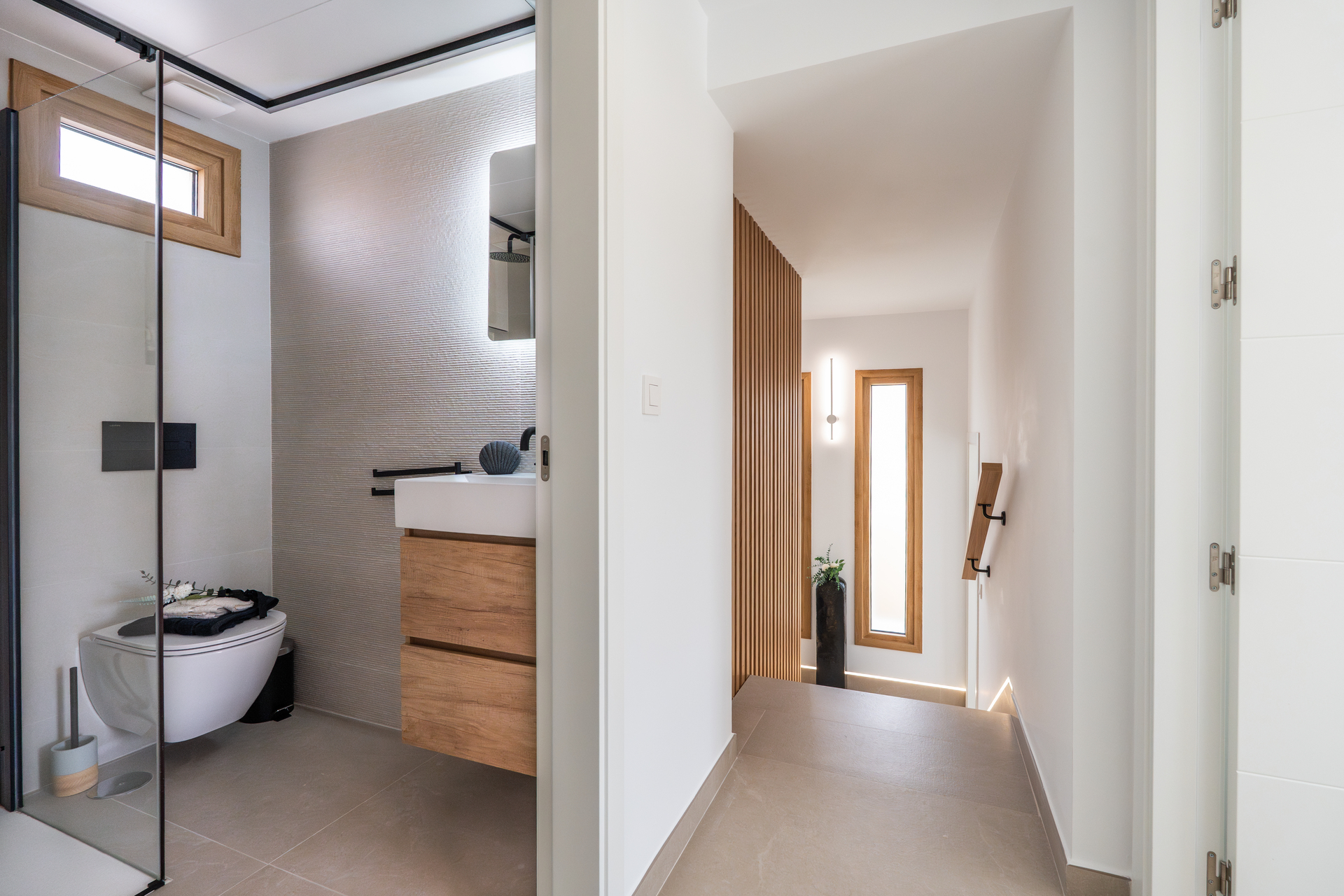 DP-110-62372565-01-27