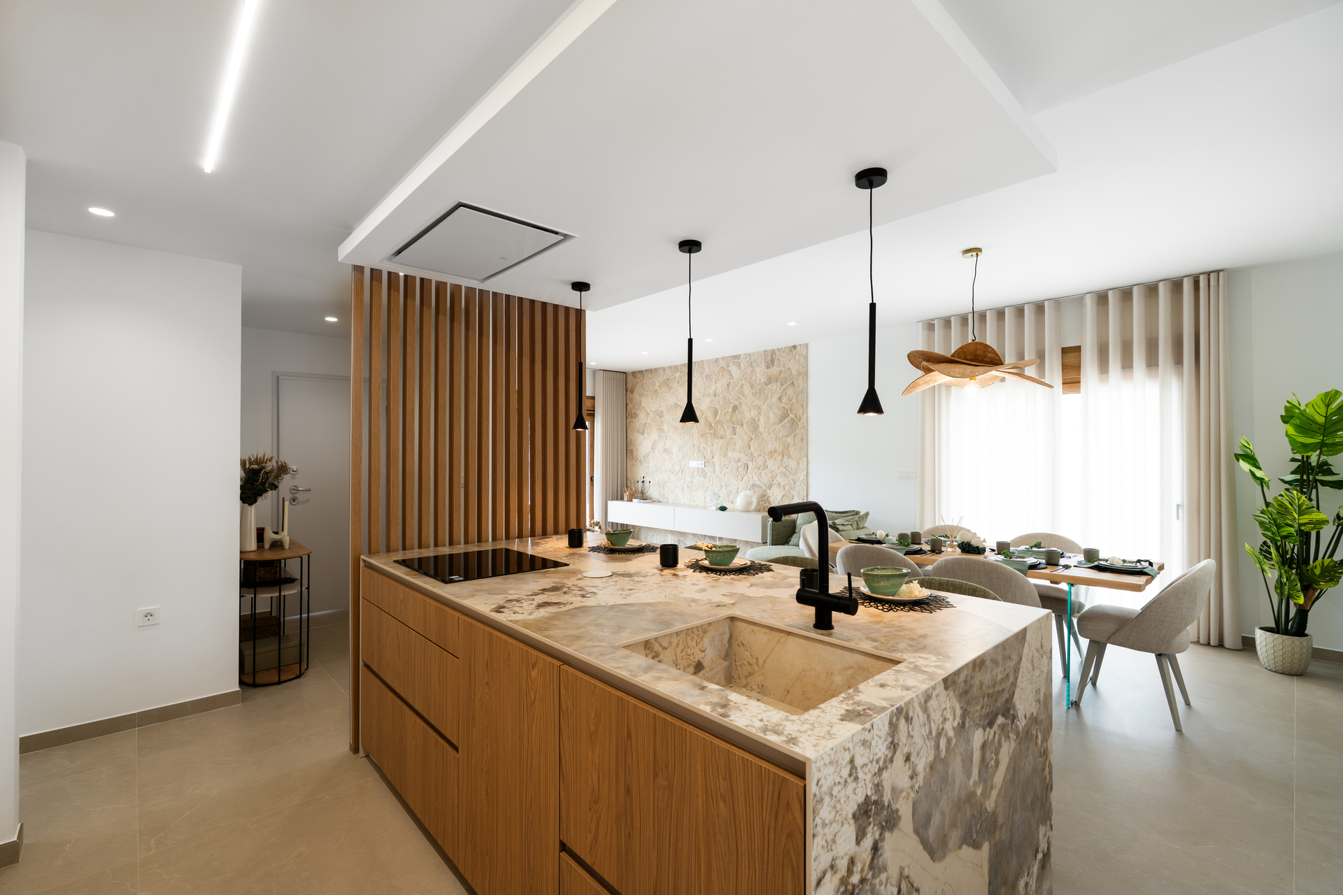 DP-110-62372565-01-38