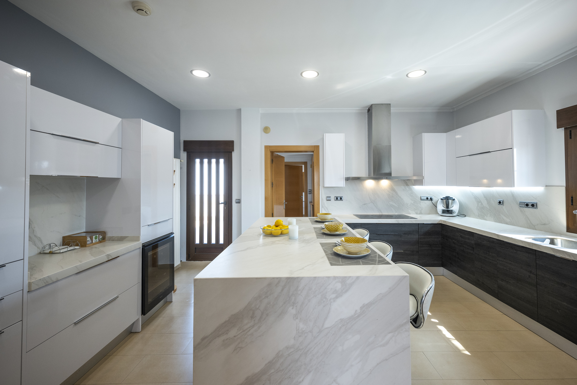 DP-110-62833563-01-21