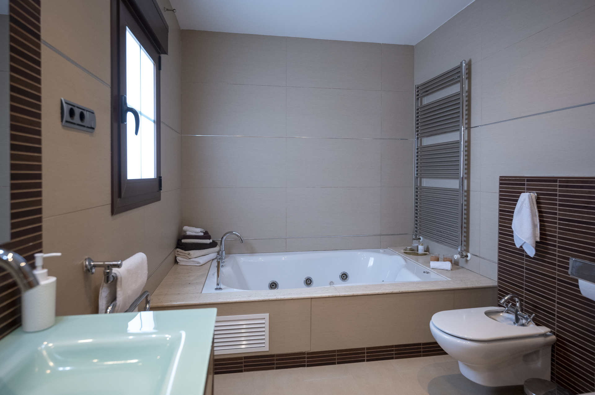 DP-110-62833563-01-40