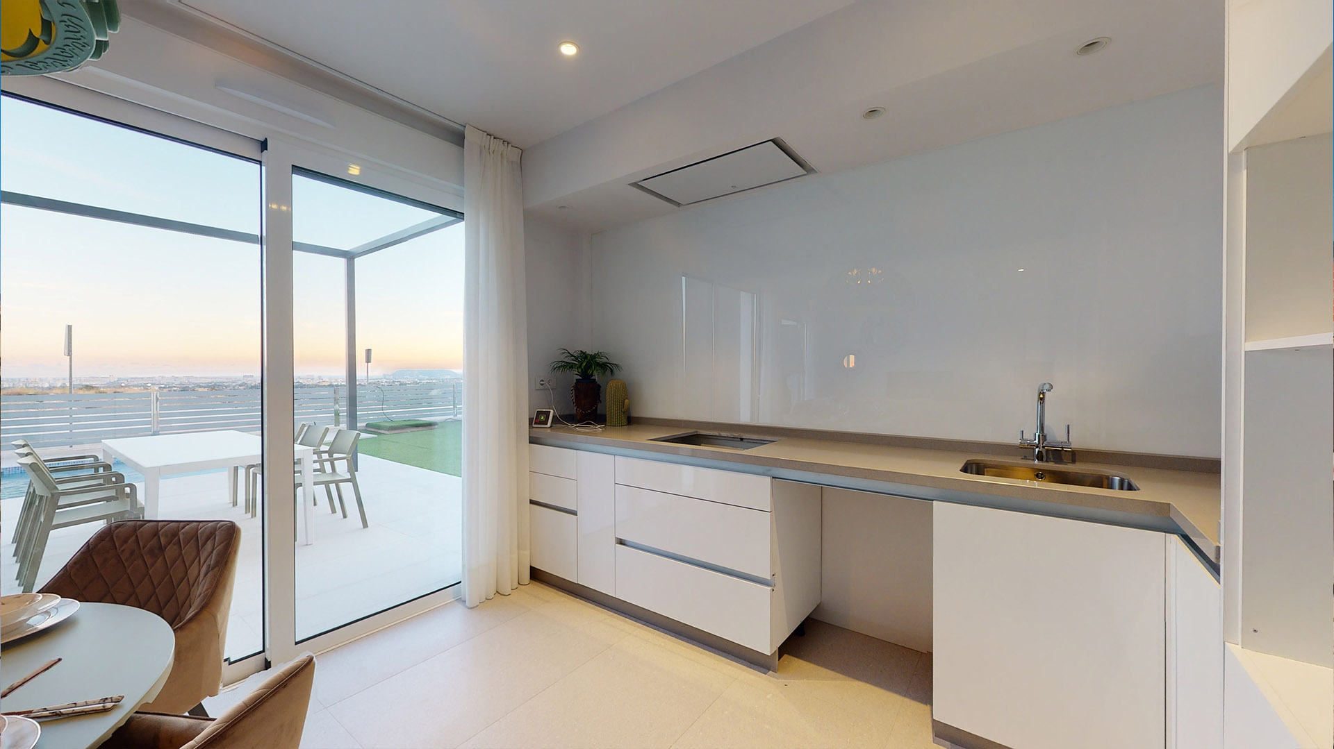 DP-110-63883838-01-11