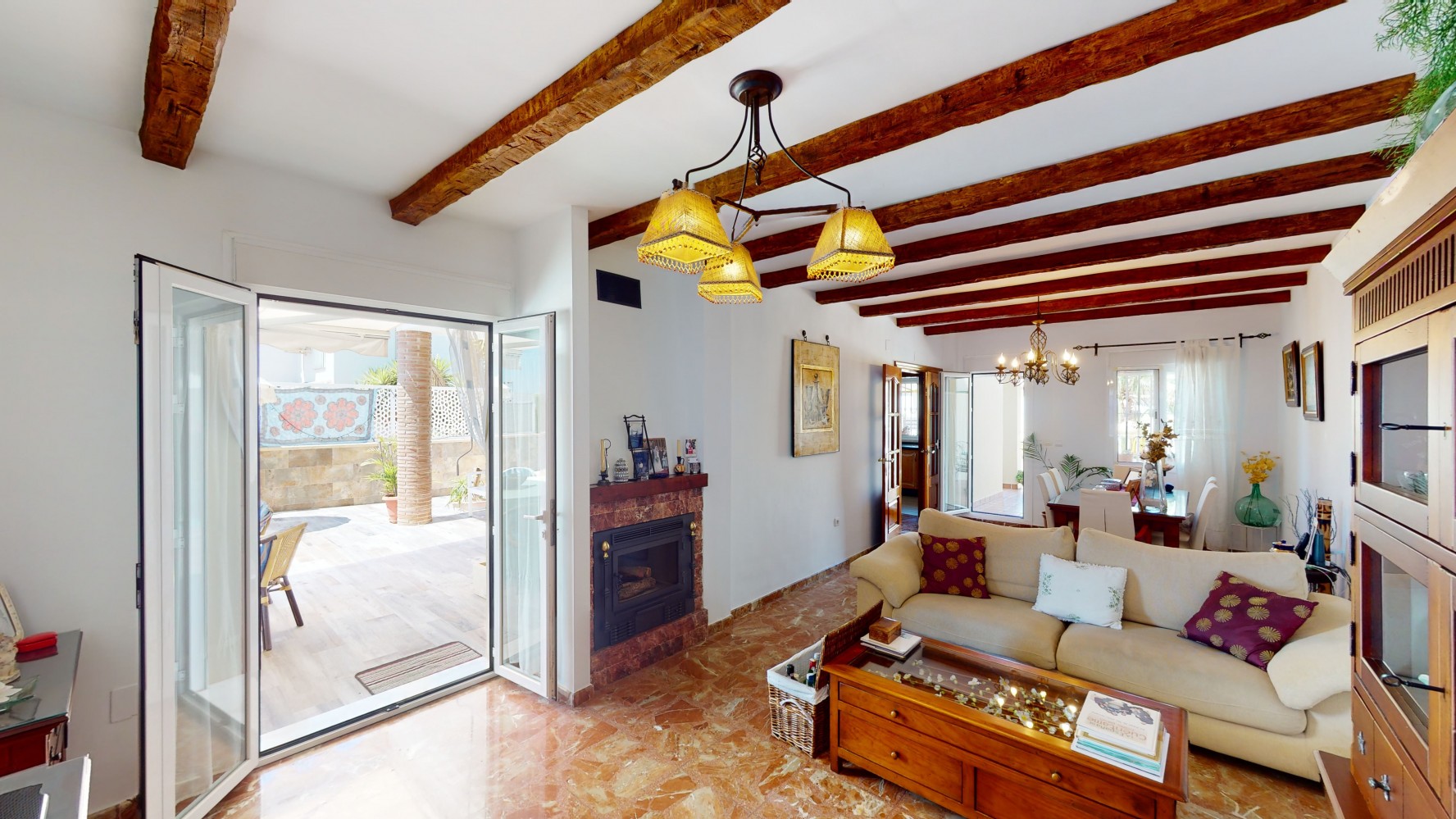 Semi-detached Villa te koop in Torre del Mar