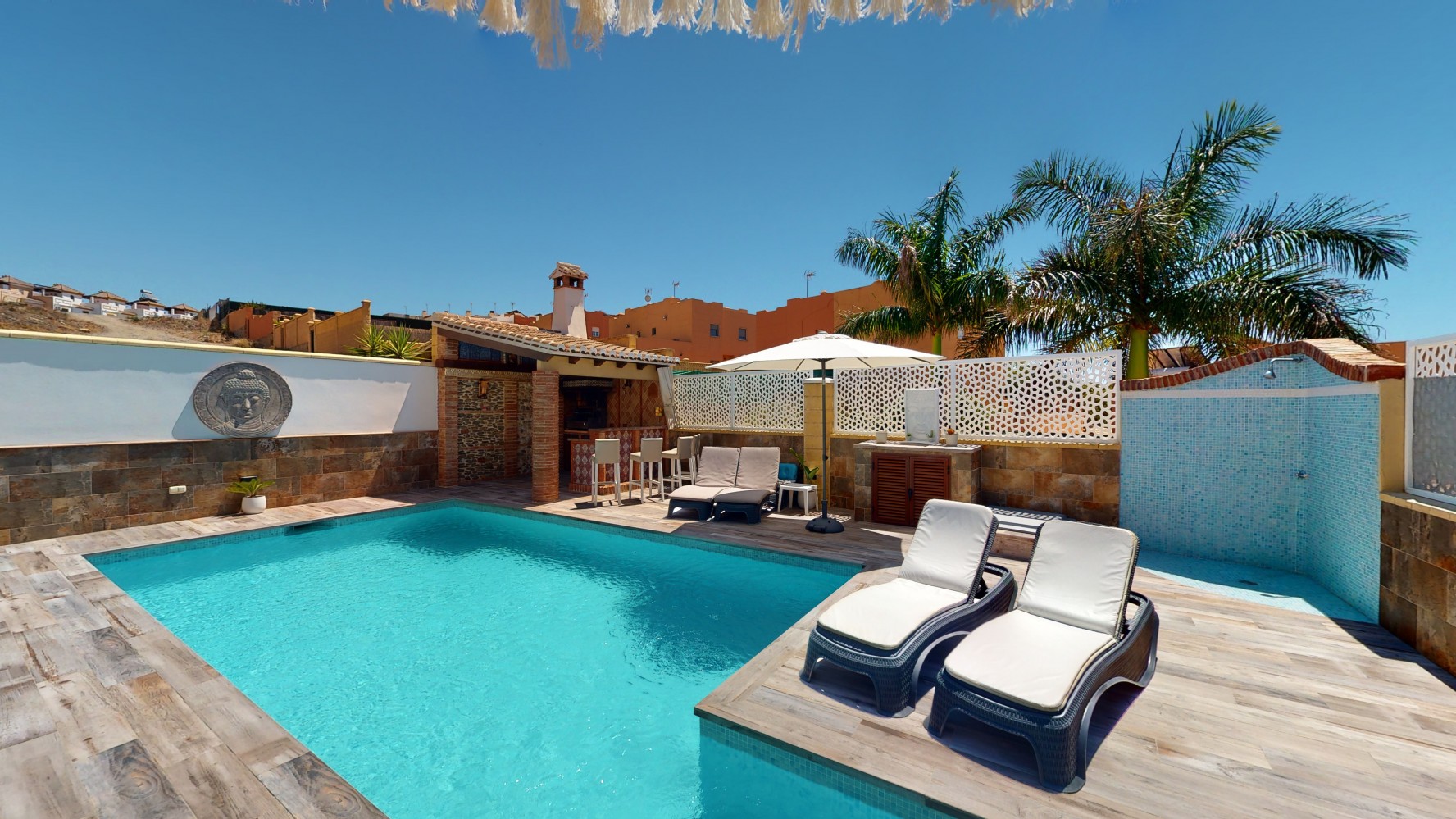 Semi-detached Villa te koop in Torre del Mar