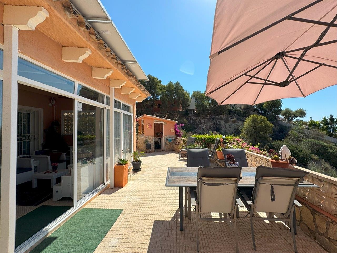 Villa te koop in Campello