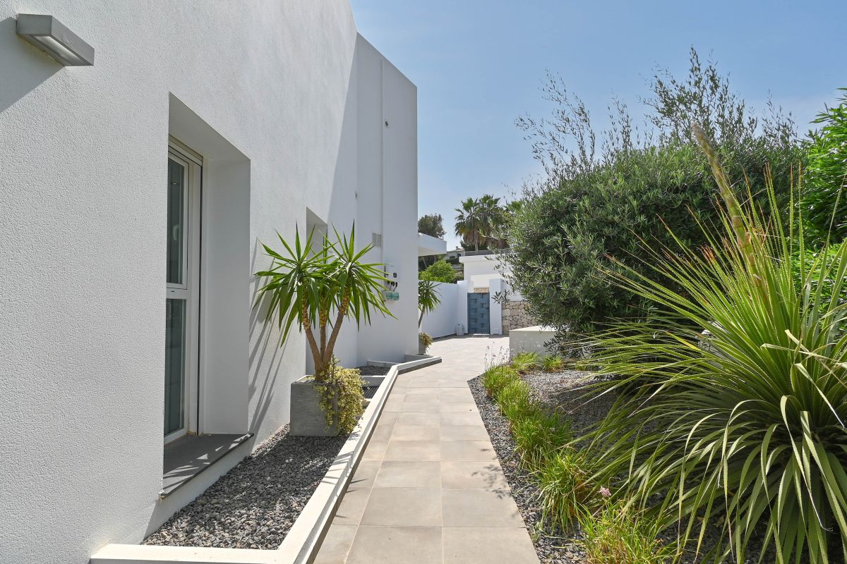 Moderne villa sol park Moraira (13)