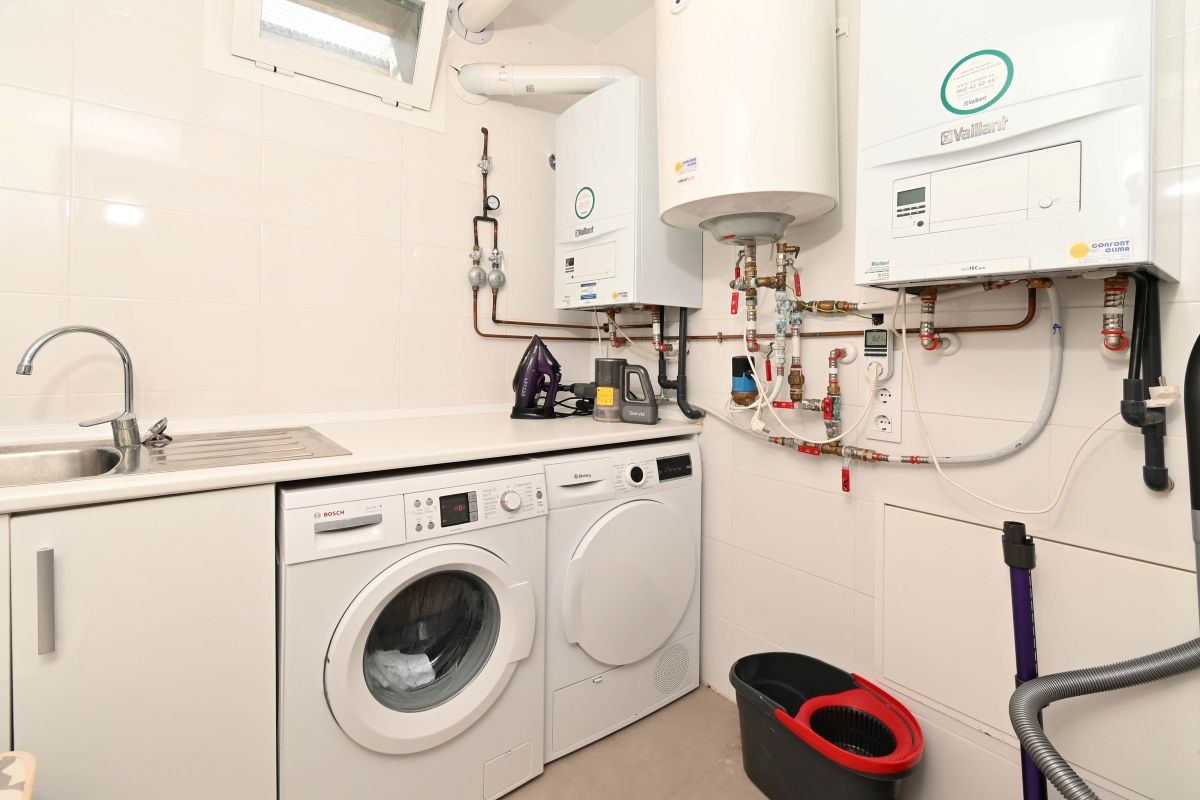 Moderne villa sol park Moraira (21)