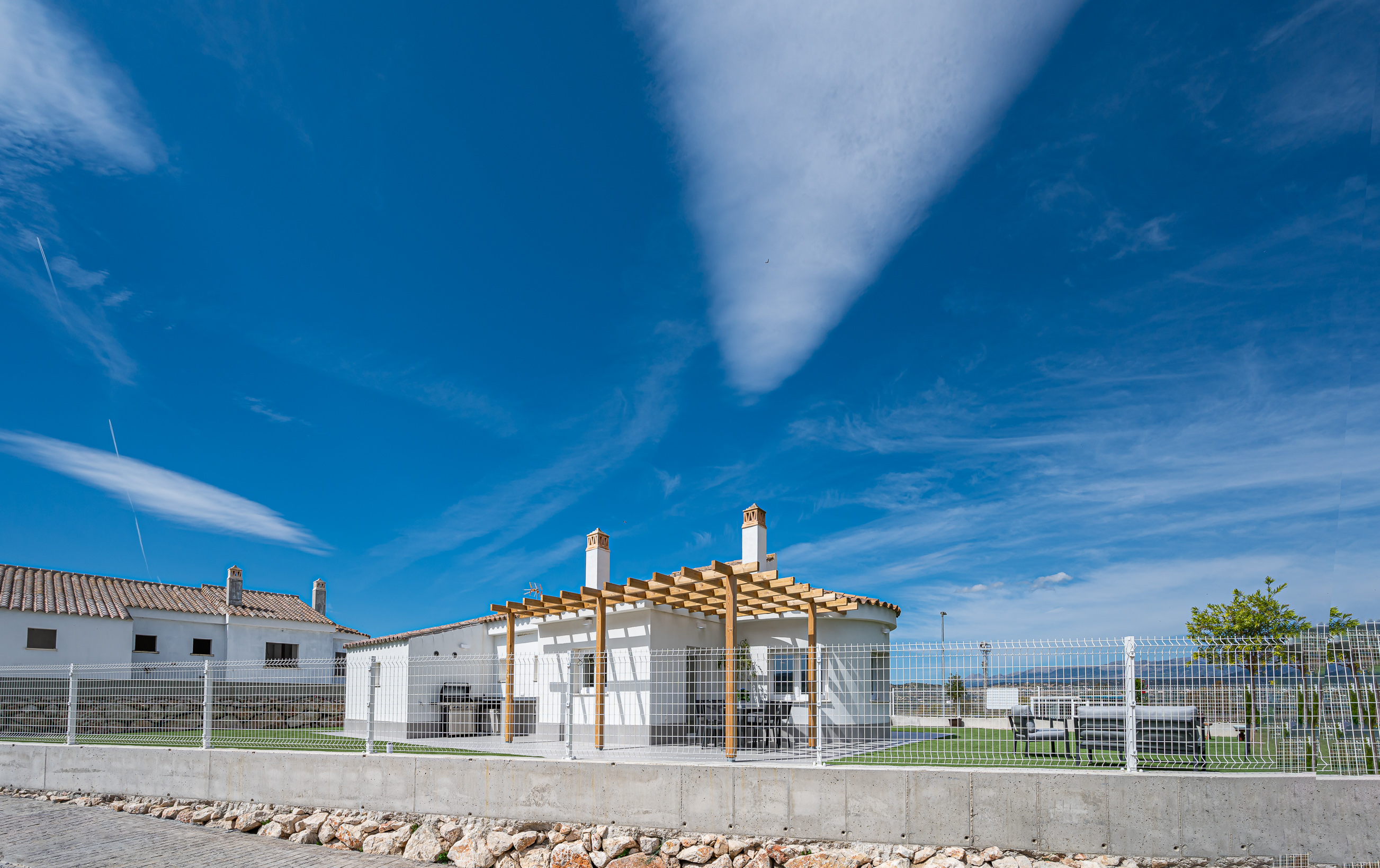 DP-100-17861862-01-3