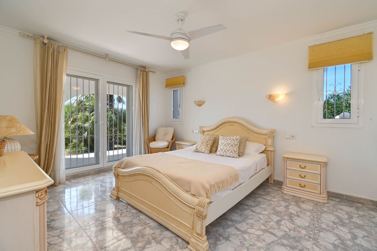 Villa zeezicht Moraira (2)