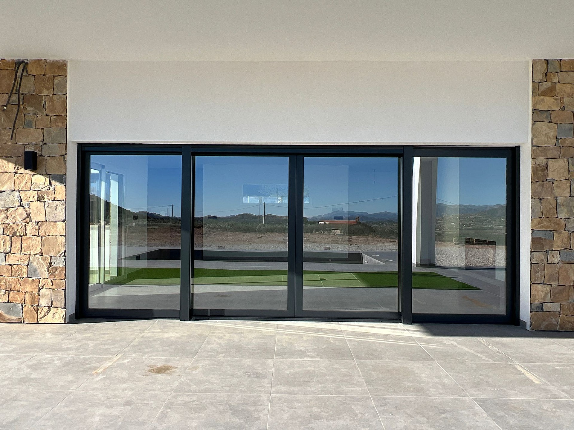 w_img-20241219-wa0058