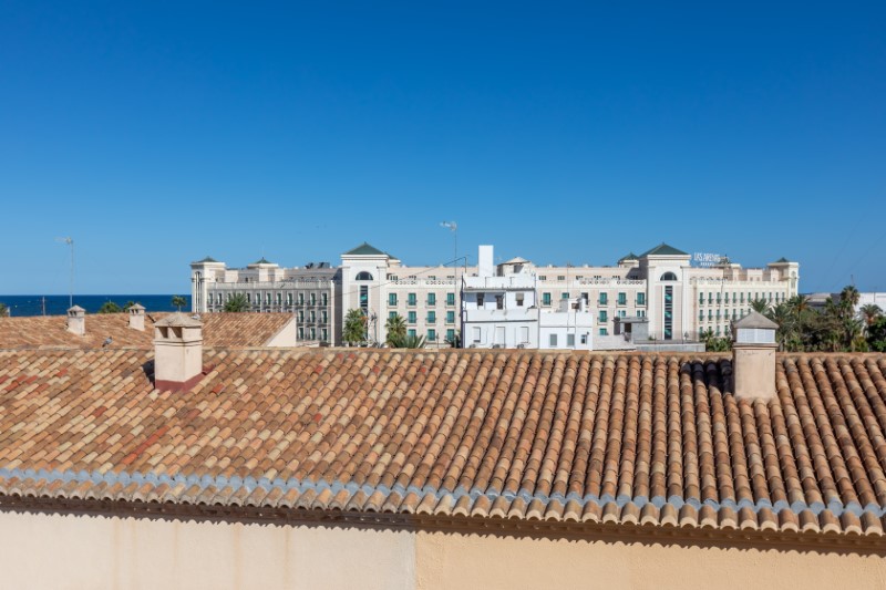 Appartement met zeezicht in Valencia (17)