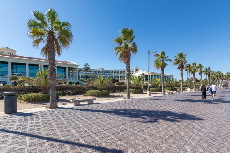 Appartement met zeezicht in Valencia (4)