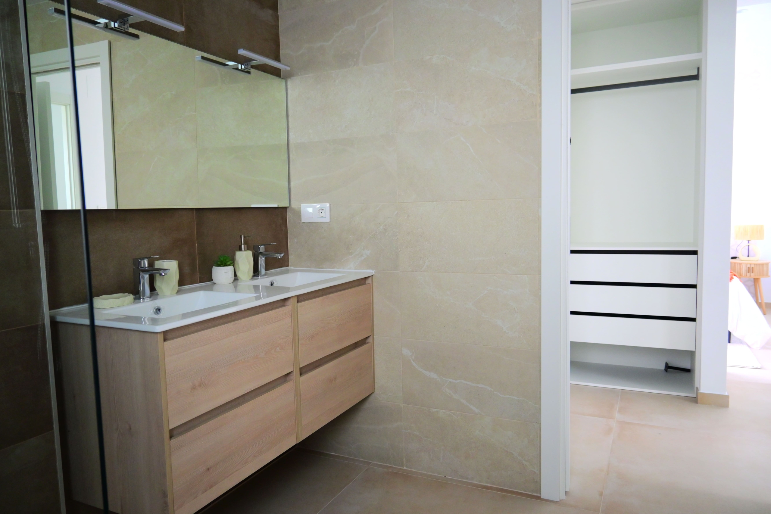 DP-110-20568562-01-28