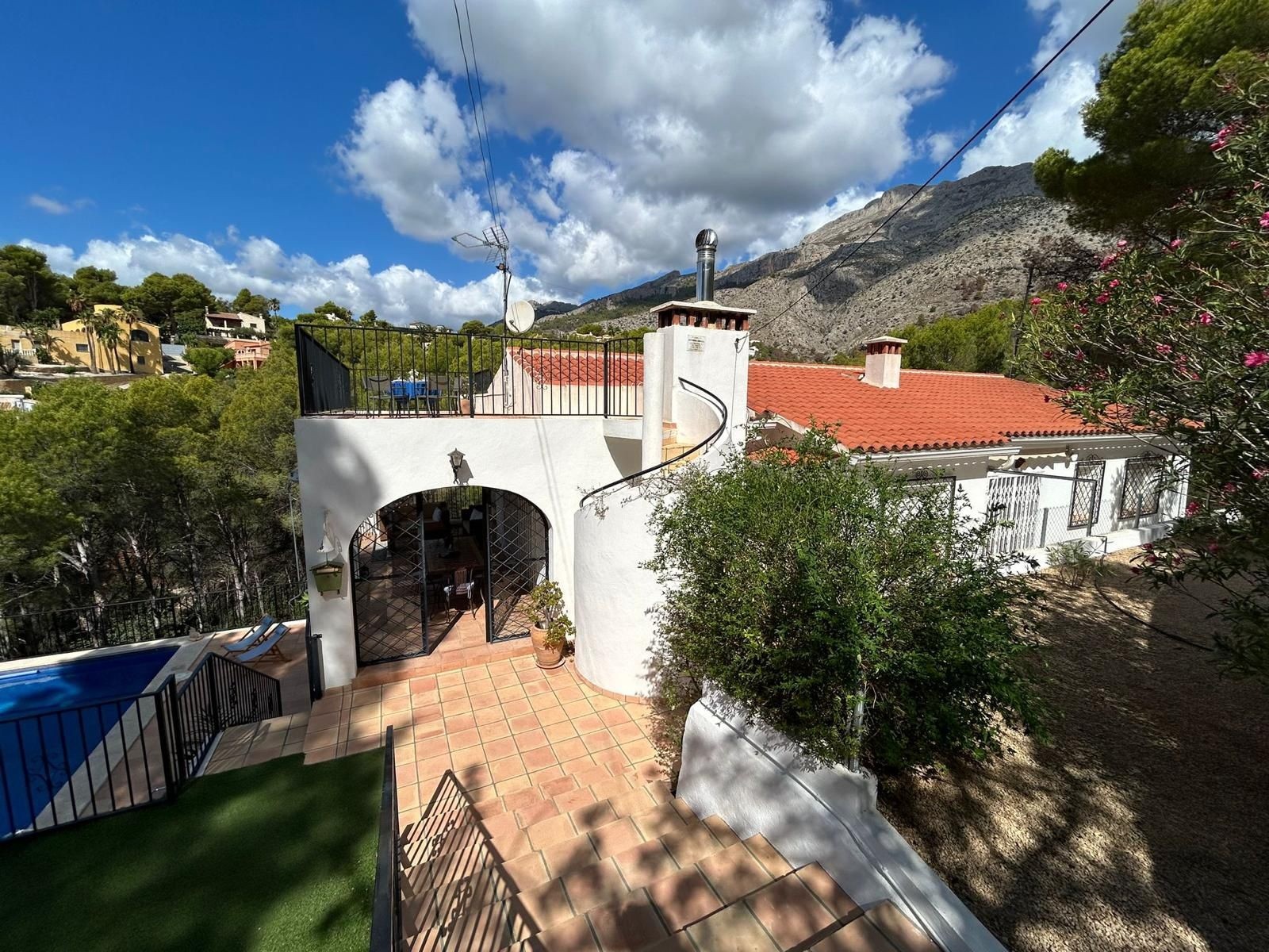 Villa te koop in Altea