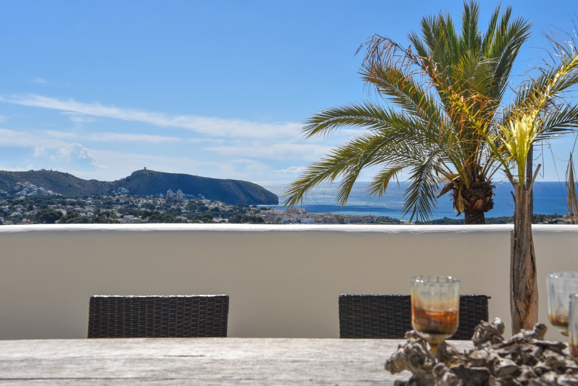Villa te koop met zeezicht in Moraira (28)