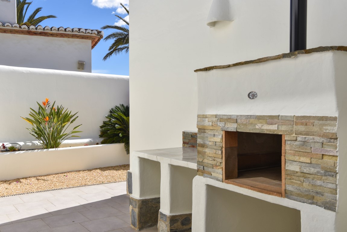 Villa te koop met zeezicht in Moraira (36)