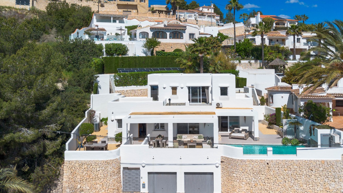 Villa te koop met zeezicht in Moraira (45)