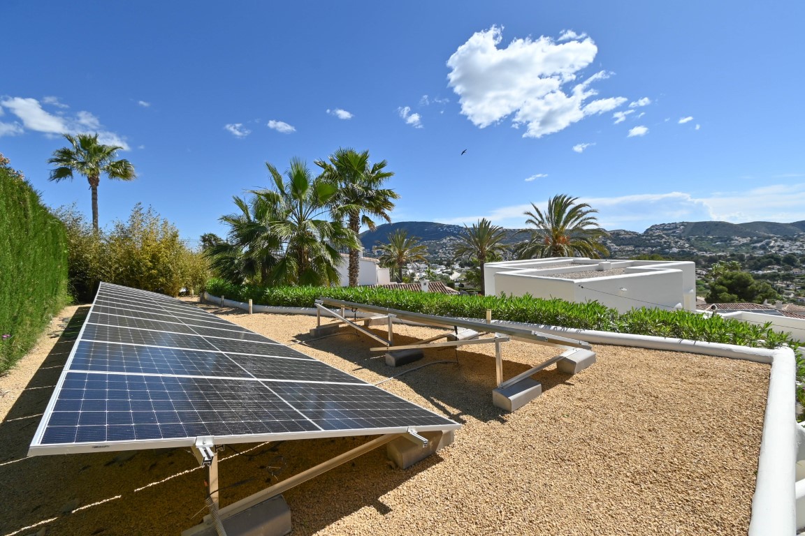 Villa te koop met zeezicht in Moraira (26)