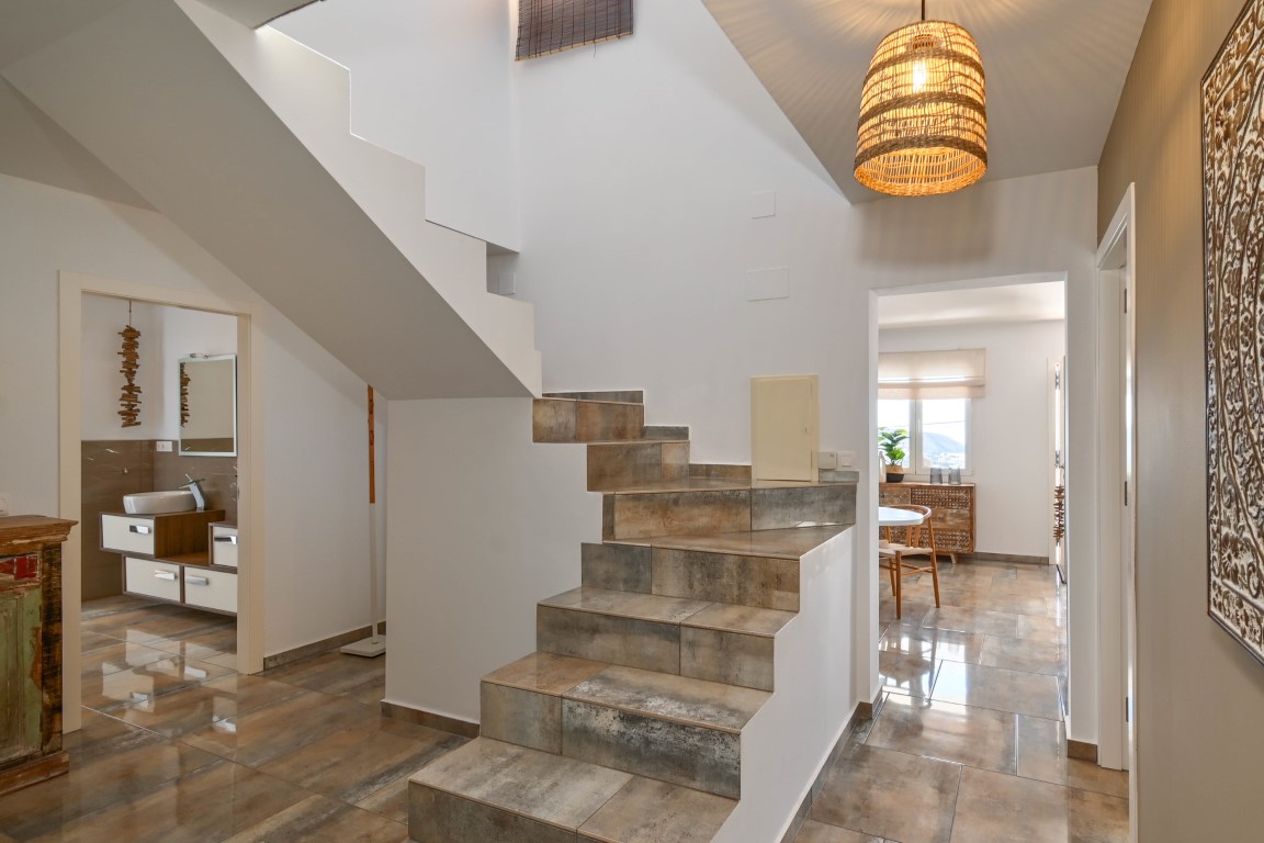 Villa te koop met zeezicht in Moraira (1)