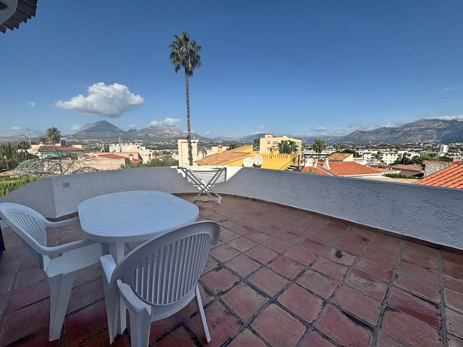 Villa te koop in Albir