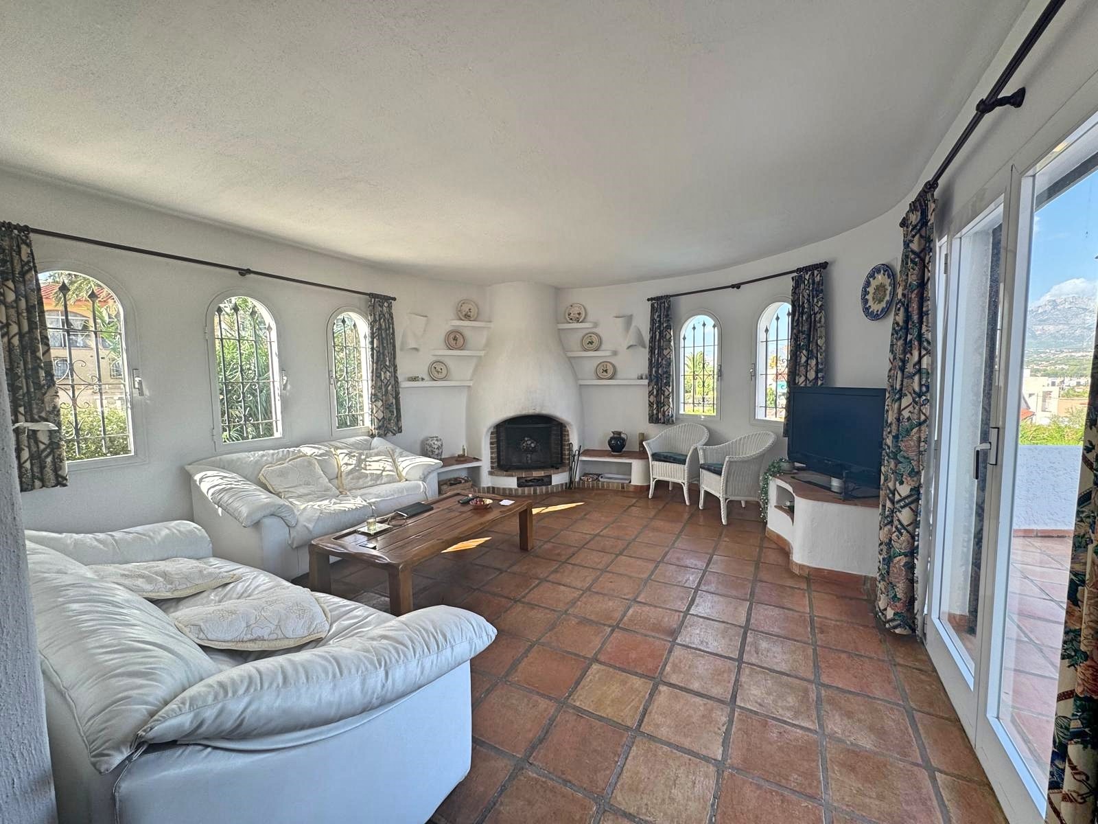Villa te koop in Albir