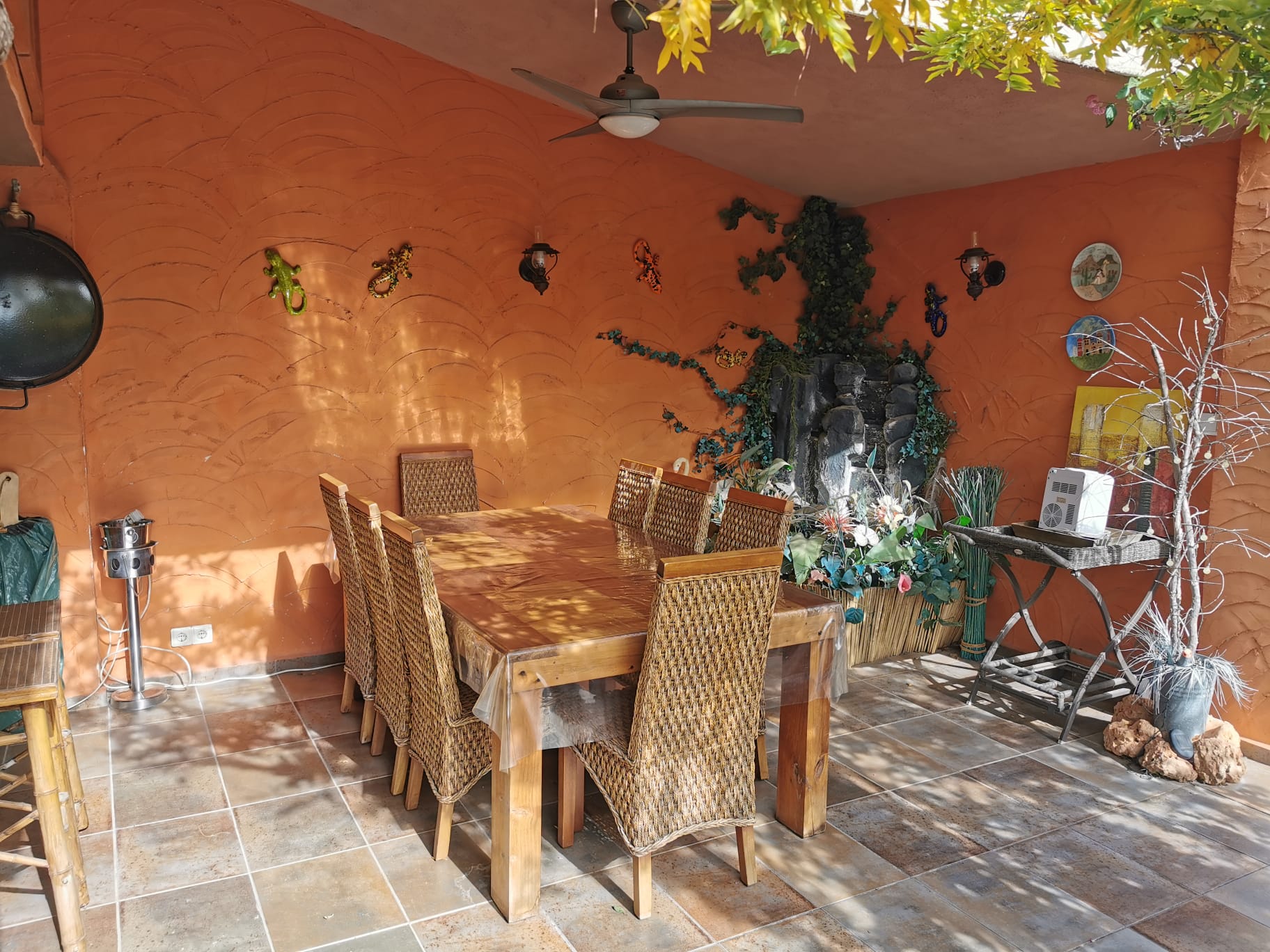 Villa met ruime tuin te koop in Lliria